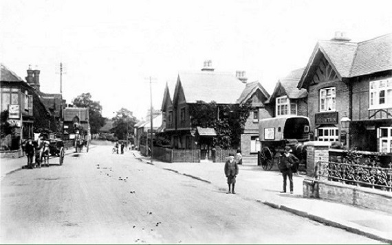 The Fountain public house, Church Road