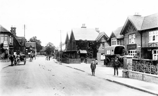 The Fountain Church Road in 1906