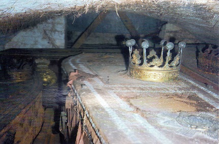 Buried in a vault at the old church ruin, lays the coffin and coronet of George Hamilton Gordon