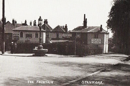 The fountain in its original setting, positioned on Stanmore Hill
at the junction with Green Lane.